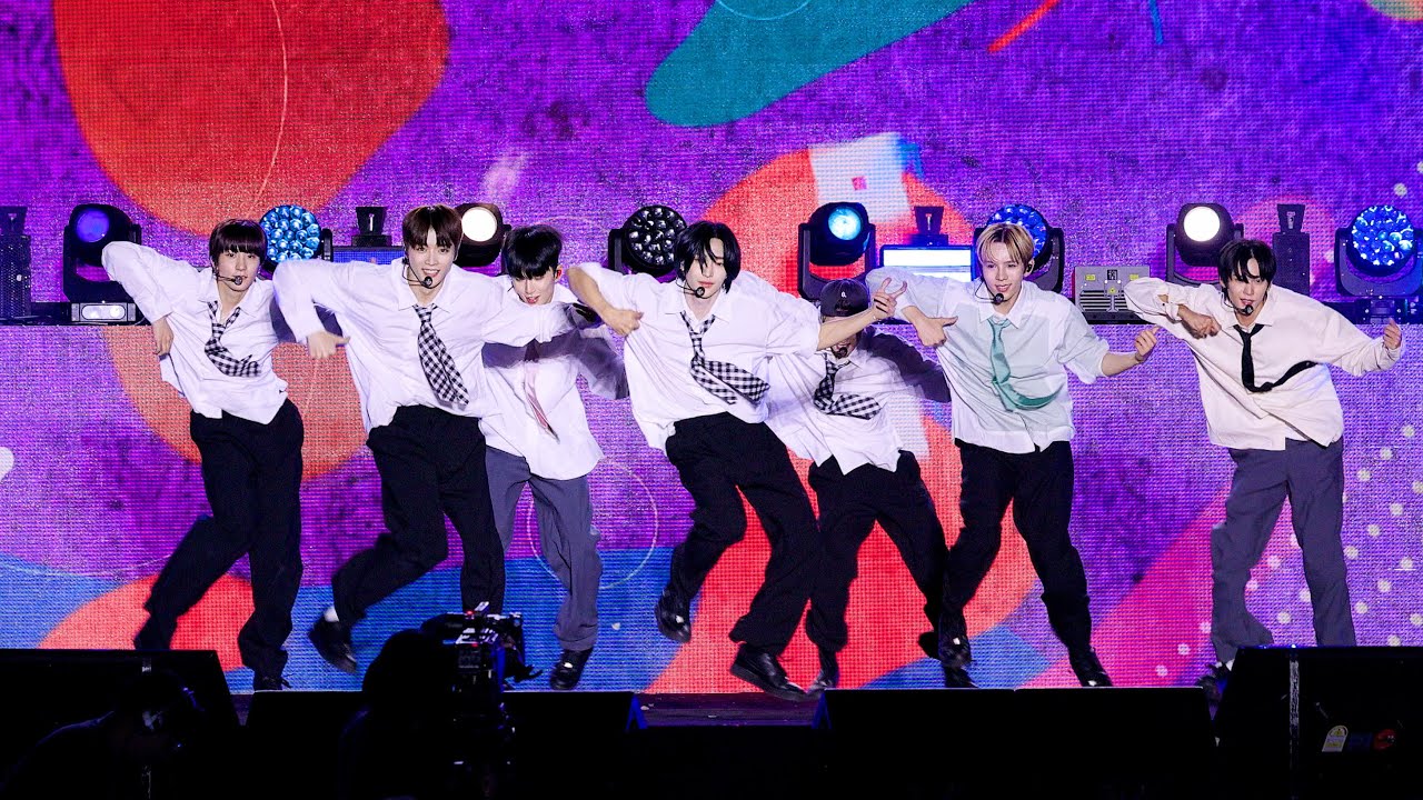 231011 라이즈 RIIZE 'Memories + Get A Guitar' 4K 60P 직캠 @강원 동계청소년올림픽대회 G-100 기념행사 by DaftTaengk