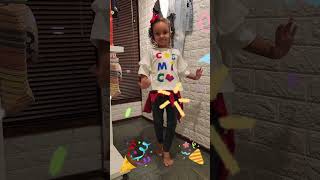 Sambando Com Antonella. Ça