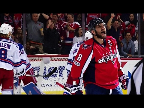 Capitals pass it around, Ovechkin finishes but goal given to Williams