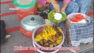 Kuliner sego boranan, khas Lamongan, aneka lauknya disiram bumbu merah, ada sayur krawunya