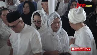 Ratusan Warga Hadiri Pemakaman Titiek Puspa - JPNN.com
