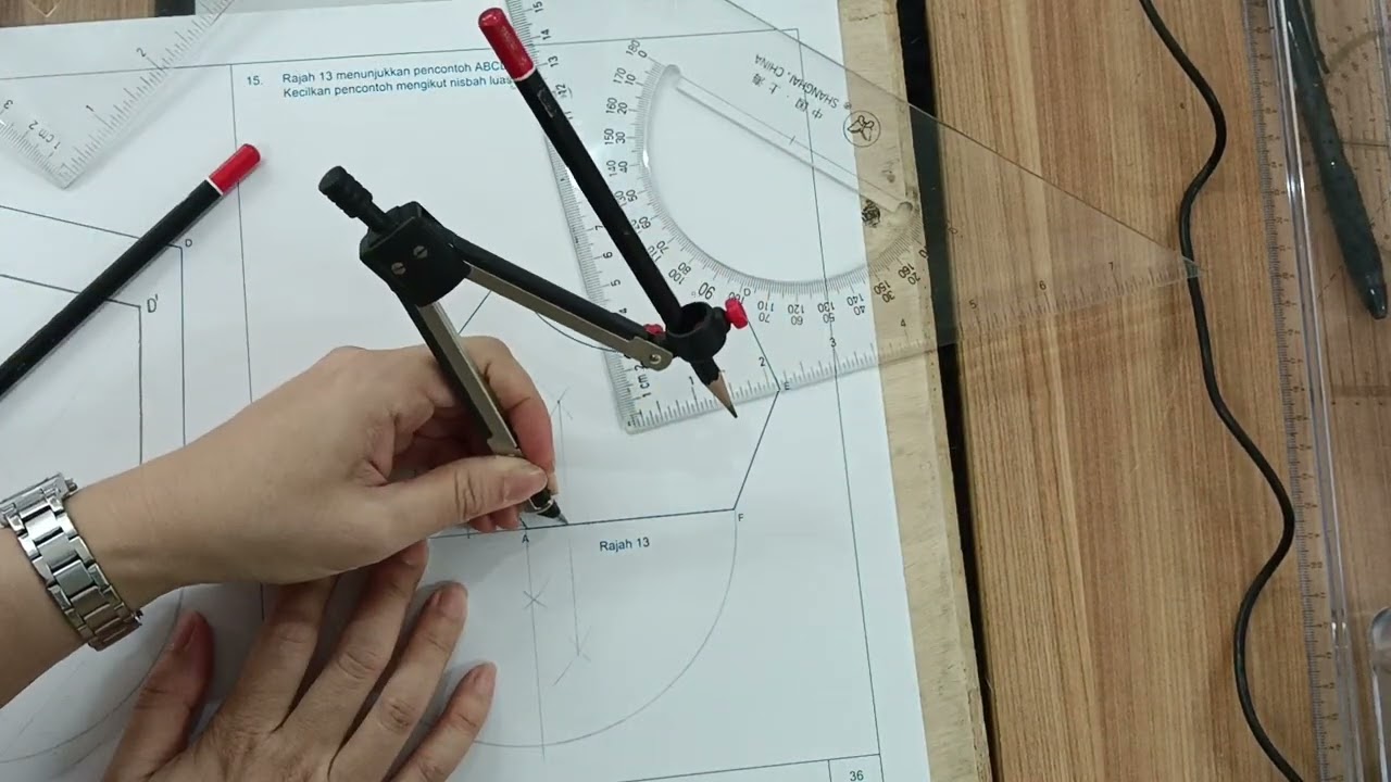 2024 lembaran praktis GKT T4 soalan 15 ms 36 pembesaran pengecilan nisbah luas