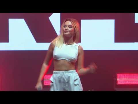Концерт в Дубае: Filatov & Karas (Best Music Fest)