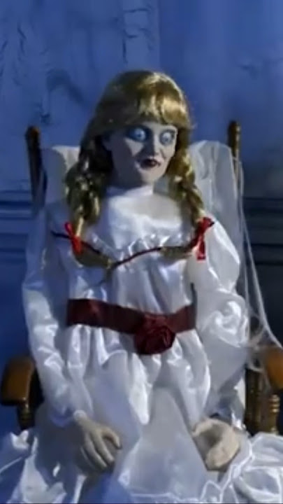 Party City 2018 Halloween animated Annabelle Doll demo video.