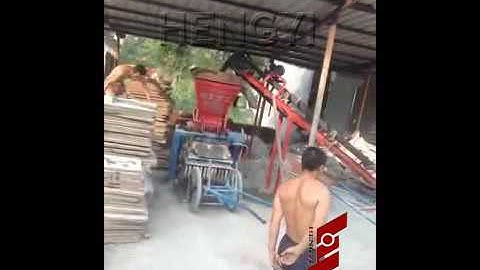 qt4 35 small scales block producing working site/manual block making machine