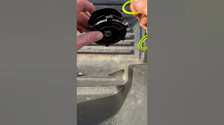 Quick tip when re stringing a STIHL weed eater #stihl #weedeater #trending #working #fyp #quicktips