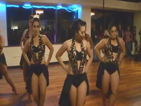 2016.12.16 - Mambo Fridays - f) LMD's Lady Vixens PERFORMANCE [D7000-DVDmpg] ala moana foodland