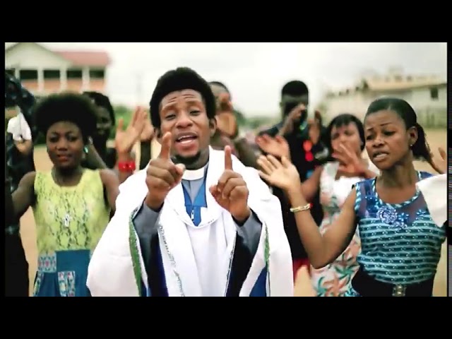 Mira Evangelist Akwasi Nyarko Boys Abre Girls Kasa (OFFICIAL VIDEO) en YouTube