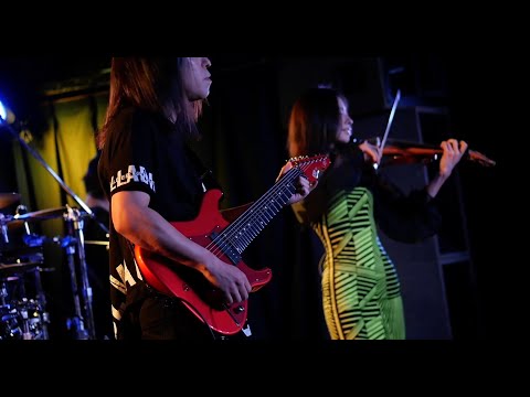 【高音質】美しすぎるヴァイオリニスト・星野沙織と、神ギタリスト・ISAOの競演。soLi『Burning Blood』