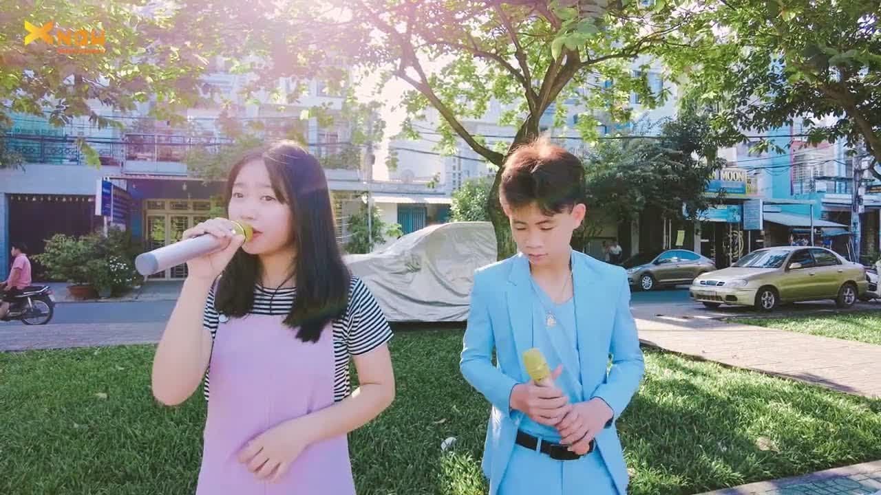 Ai Khổ Vì Ai - Cặp Đôi Thần Đồng Bolero Hát Rong Quá Đỉnh - Hà Vi ft Quốc Linh