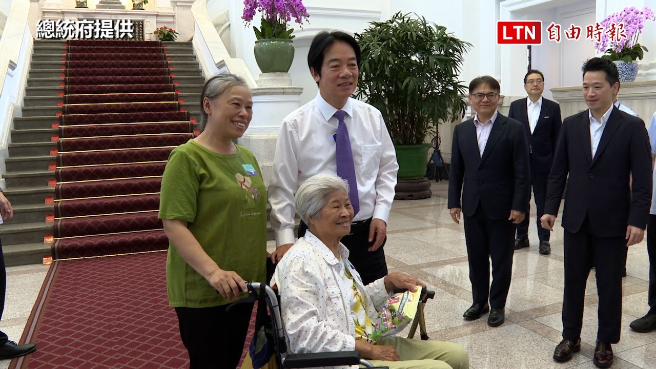 回味民主香腸 賴清德邀民眾參觀總統府、認識台灣民主故事