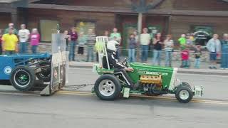 Asphalt Mini Tractor Pulling