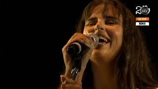 Promesas sobre el Bidet - Nathy Peluso con la banda de Charly García (Cosquín Rock)