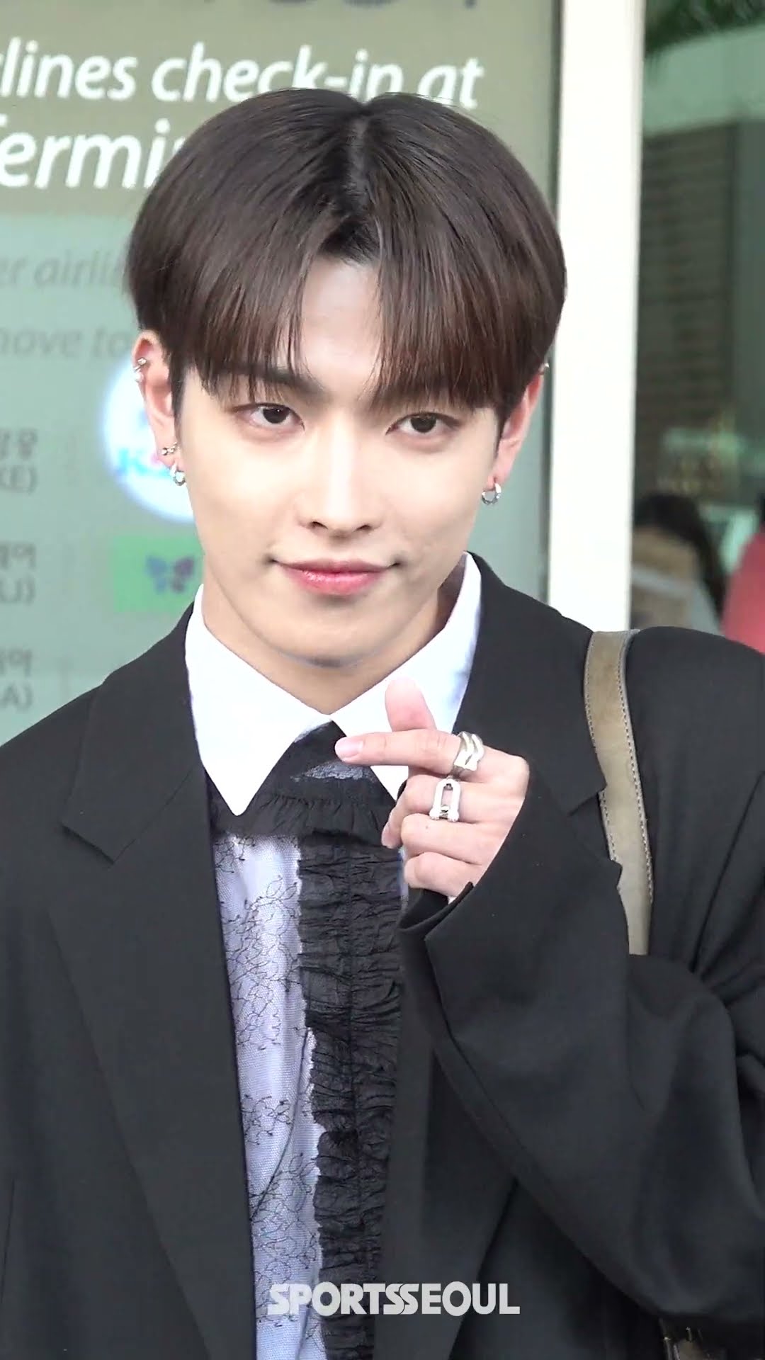 '반바지에 흰 양말' 에이티즈 홍중, 내가 패션왕