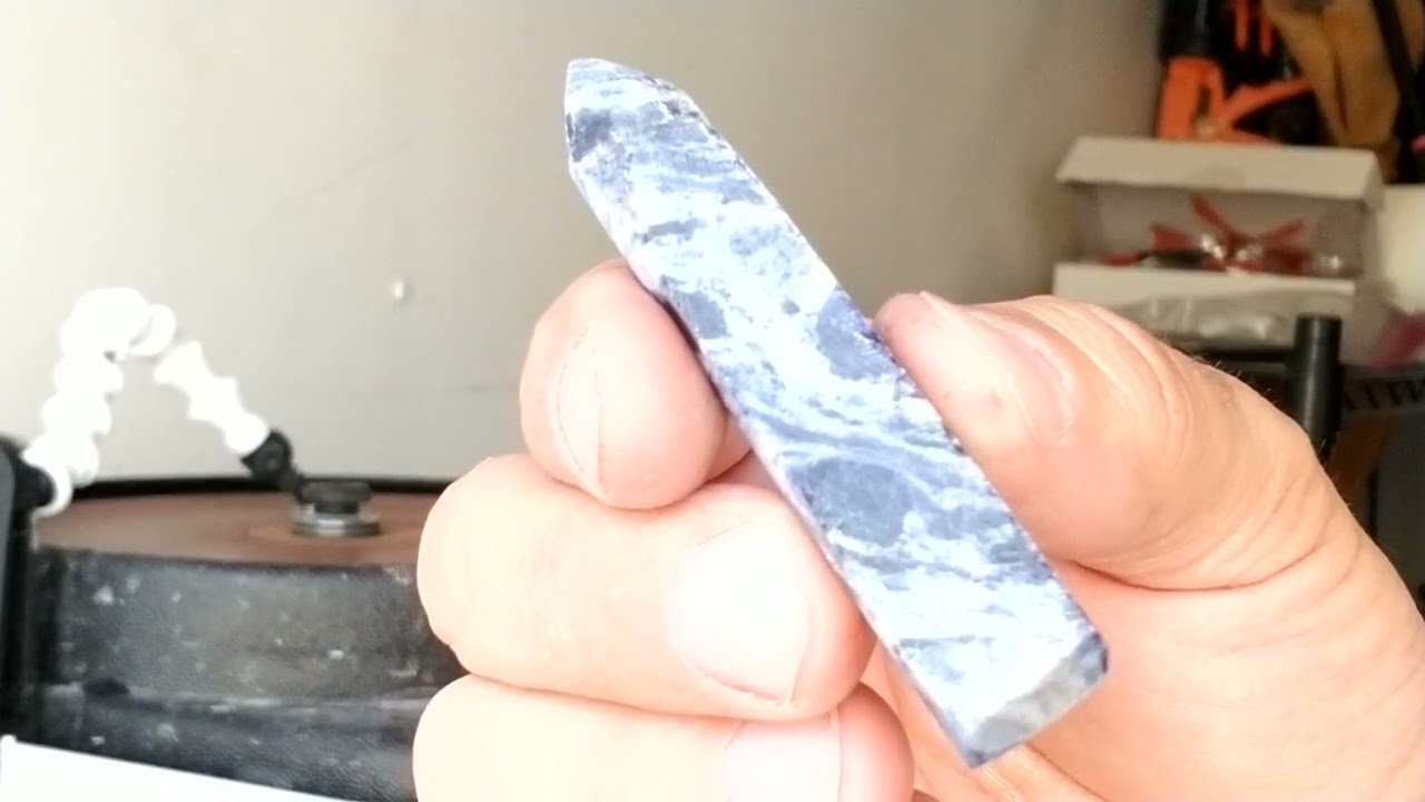 105. Sodalite obelisk 8  6  25, first attempt to make an Obelisk