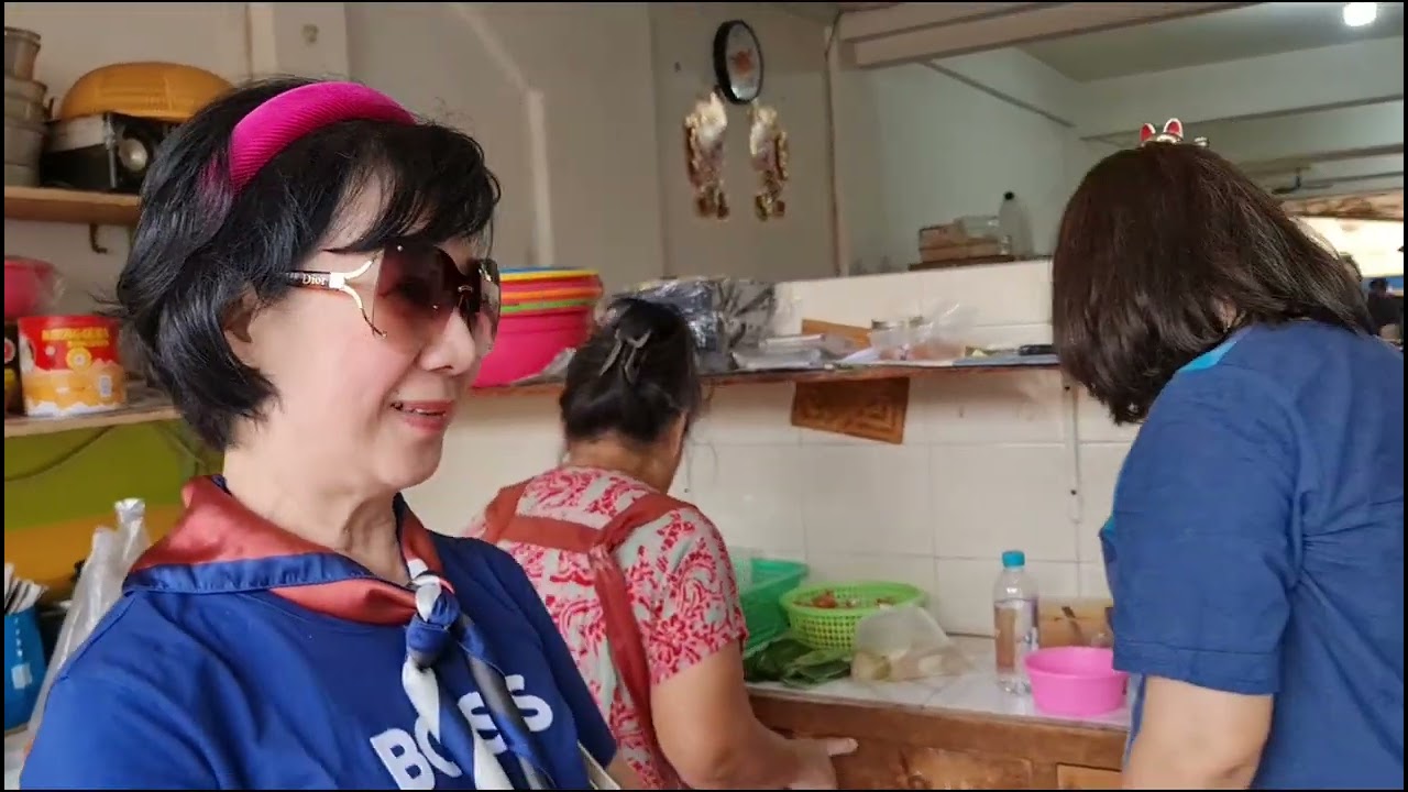 belanja di pasar Dutamas dan sarapan pagi