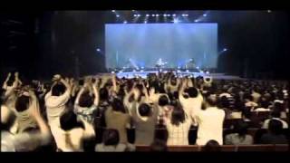 Kotaro Oshio plays Big Blue Ocean