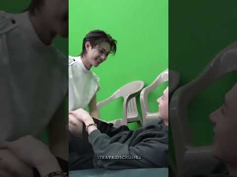 Felix smacking Chan's butt 😭