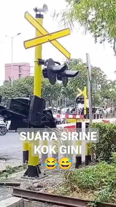 Suara Sirine Rusak | Palang Pintu Kereta Api Sidoarjo #railroadcrossing #railfans