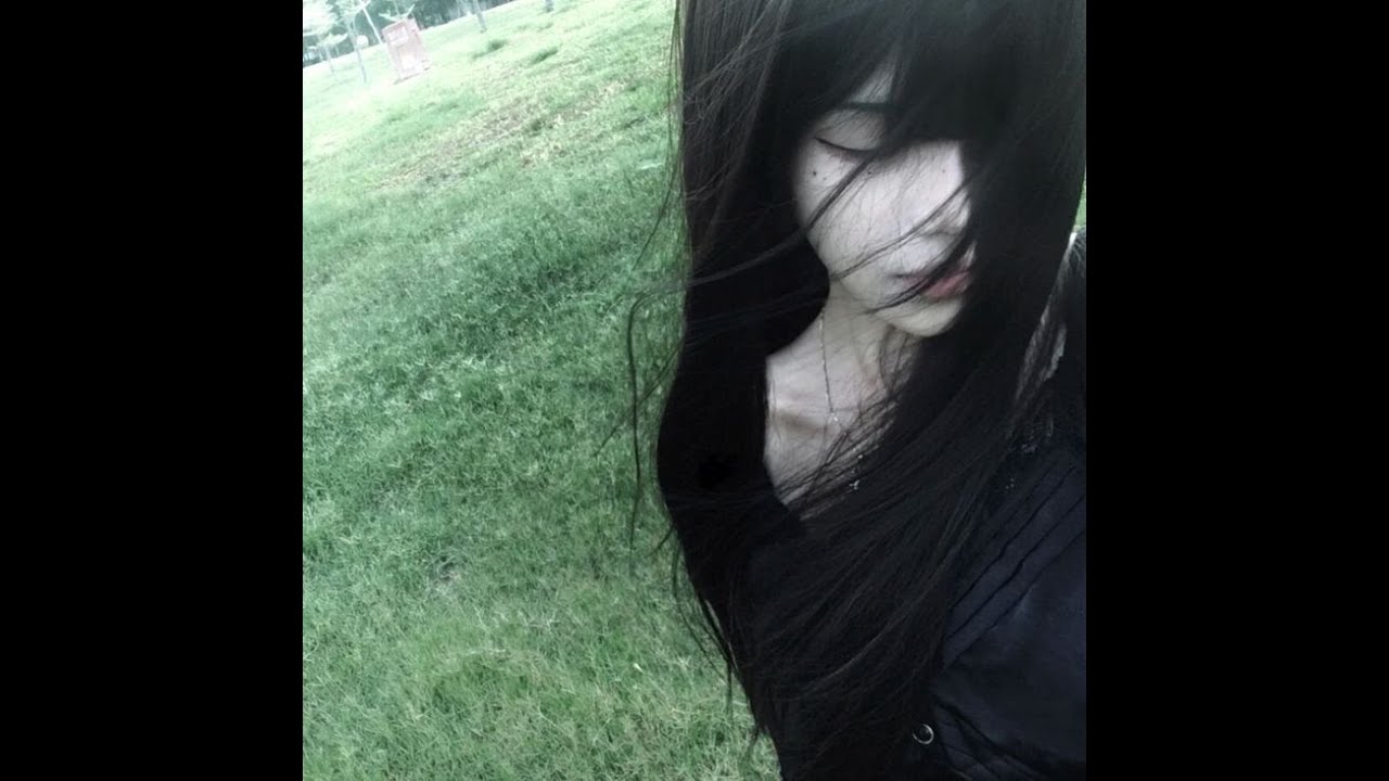 Crystal Castles - Not In Love (Edit)