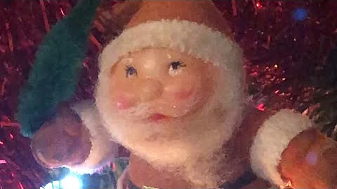 A Old Fashioned Christmas-Decorate With Us! Christmas 2025 vlogmas day 1