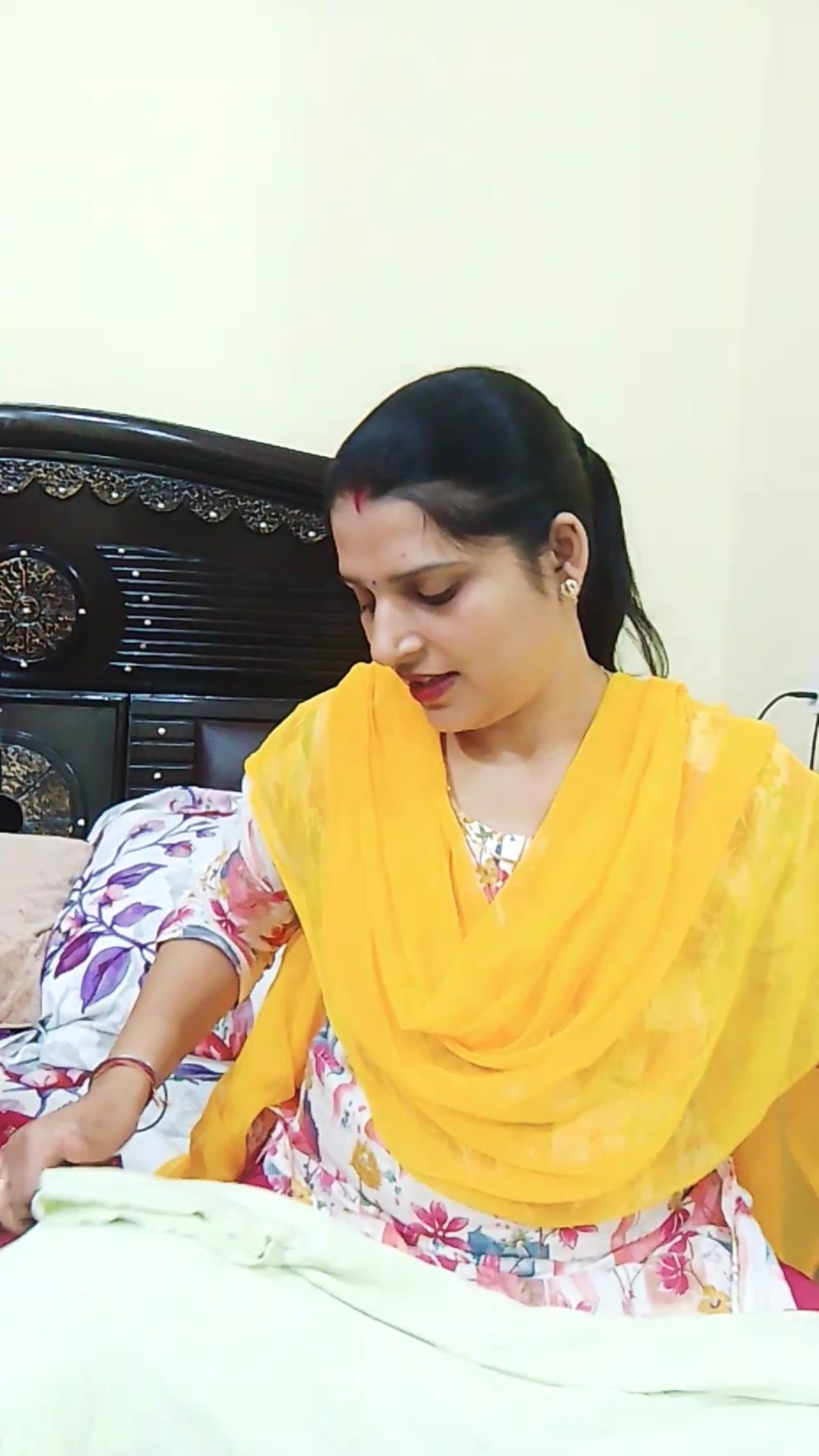 प्यारी सासुमा #comedy #funny #sasbahucomedy #explore #youtubeshorts #trandingshorts