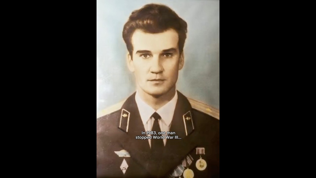 🚨1983: Soviet officer spots “US nuclear missiles” ⚠️ His choice? Disobey… and save the world 🌍