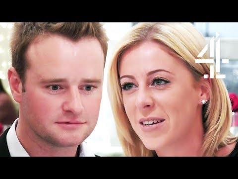 “you’re-looking-at-my-boobs”-funny-moment-during-date-|-first-dates
