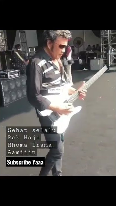 H.Rhoma Irama Satria Bergitar