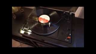 TURNTABLE LENCO L 82