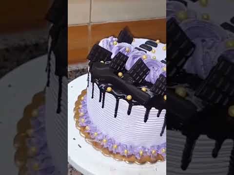 تورته عيد ميلاد لبنوته بتصميم جديد