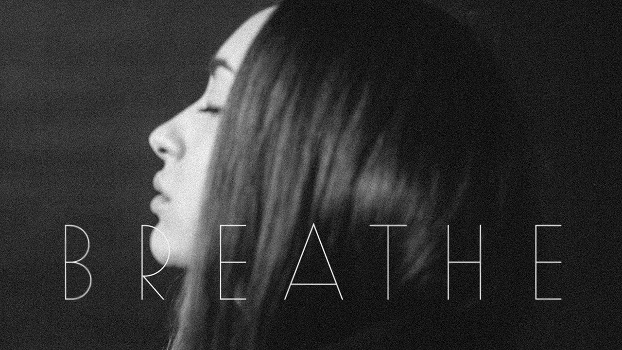  Fleurie - Breathe (Lyric Video)