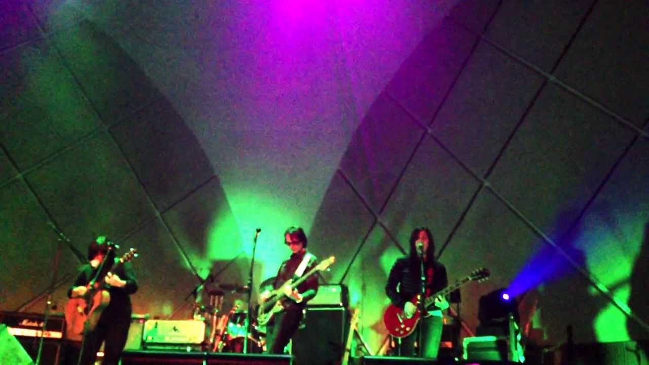 pixies sinugba cubao The Breeders - Cannonball @Cine Jóia, São Paulo - Brazil - 24.07.2013