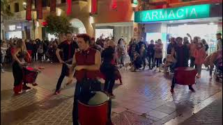 Batucada Mallorca Pachamama Percussió por las calles de Palma, Mallorca.