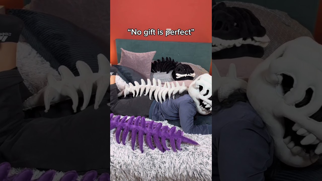 Send this to a plushie lover😩 