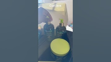 Unboxing Curlbox