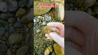 Very expensive stone stone I need in 20 $ #crystals #naturalamethyst #beachfishing #healingstones