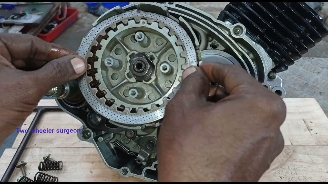 Yamaha crux how to do clutch assembly YouTube