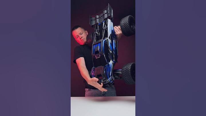 Biggest in my collection 🫣XRT Ultimate by Traxxas. 8s, 60+mph, 21 pounds #rccar #remotecontrol