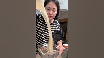 Thử thách làm nước ép táo bằng máy vắt cam | Kiều Hana #kieuhana