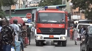 MOTO MWINGINE UMEWAKA KARIA KOO KINACH ENDELEA NI BALAA, WATU WAKIMBIANA KUJIOKOA, FIRE WAFIKA