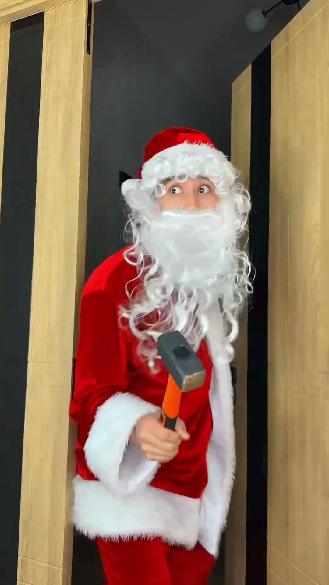 Toilet va Santa Claus