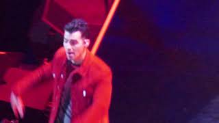 Jonas Brothers : Burnin' Up (Live at Z100 Jingle Ball 2019)