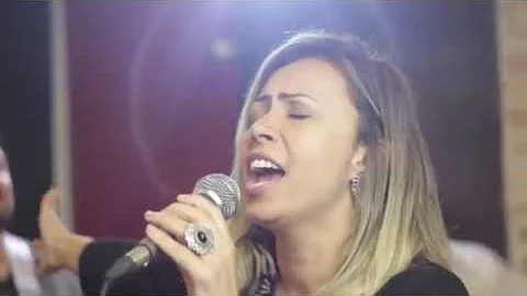 Roberta Fernandes - Boas Novas (Ao Vivo)
