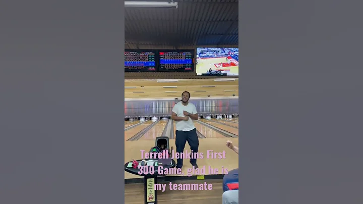 Terrell Jenkins first 300 #bowling #bowling300 #bo...