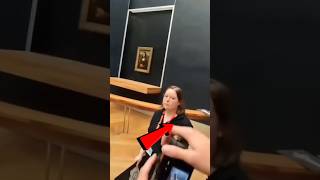 Getting a Photo With the Mona Lisa Is Almost Impossible 😭📸 #short #top #shorts