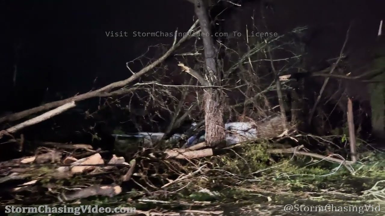 Pre Dawn Tornado Aftermath B-Roll from Newnan, GA - 3/26/2021