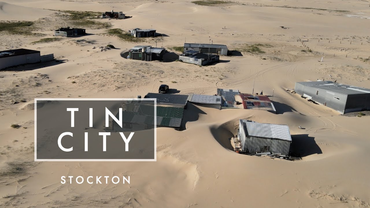 VW Van Vs SOFT Beach Sand - Stockton Beach