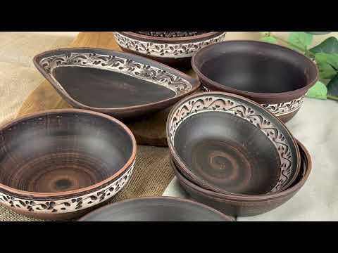 Набір керамічного (глиняного) посуду для подачі Ангоб, видео 1