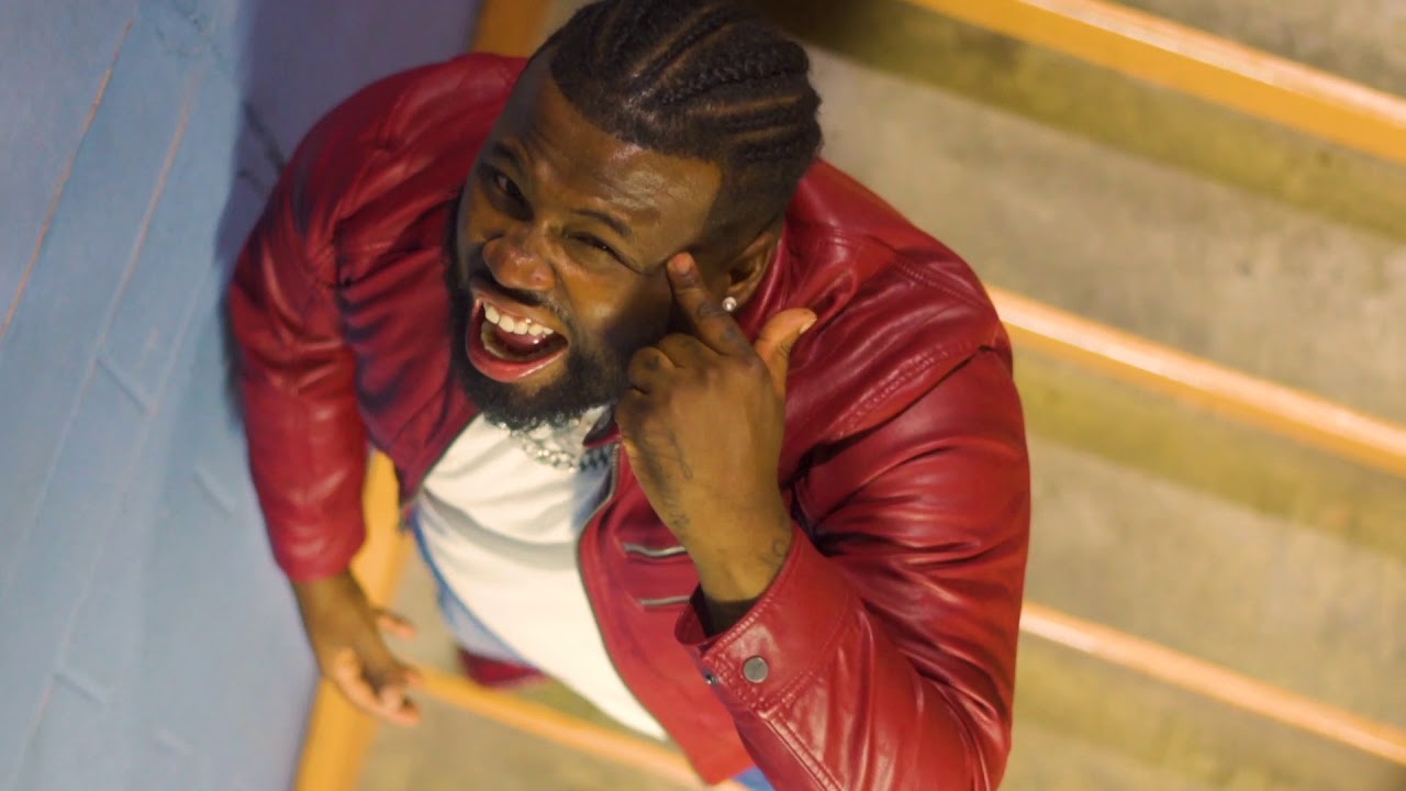 Smoov | ForealForeal (Official Music Video) (Dir: 🐸)